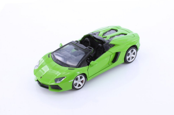 MSZ – Lamborghini Aventador Roadster – Green | Die-Cast Replica, Ultimate Collector’s Item, Hyper Cars | Interact with Doors & Hoods – Pull Back Collection with Lights & Sounds | Size – 1:32, For Kids 3+